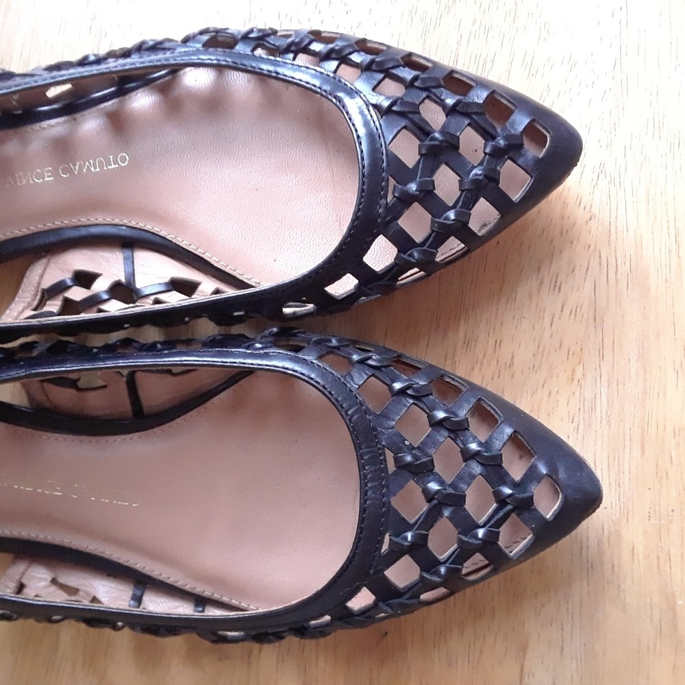 Vince Camuto Black Huarache Flat Sandals 6 1/2